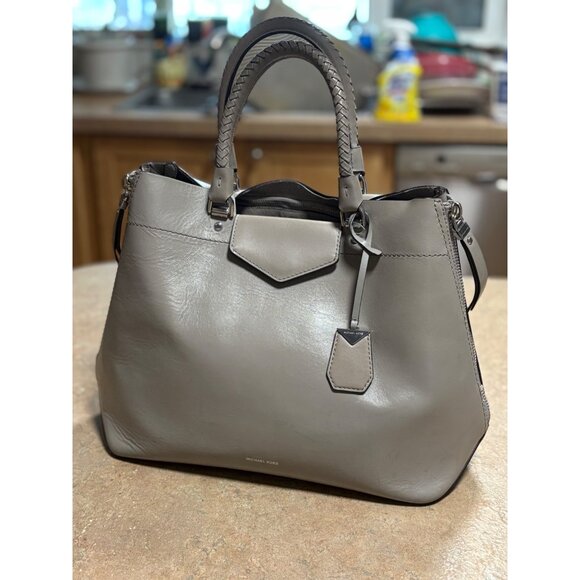 Michael Kors Blakely Leather Tote Bag Silver Hardware Dual Handle Handbag - Picture 3 of 16